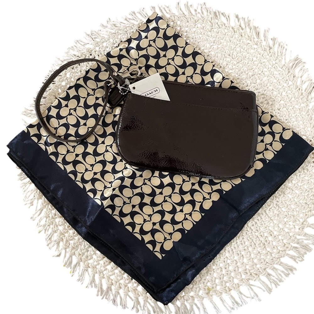 NWT-Coach Wristlet & Handkerchief: Mahogany